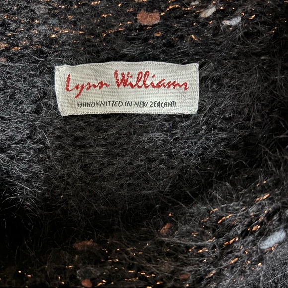 Vintage Lynn Williams Mohair Sweater small / medium - Picture 2 of 9